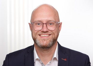 Verwaltung: Tobias Lork