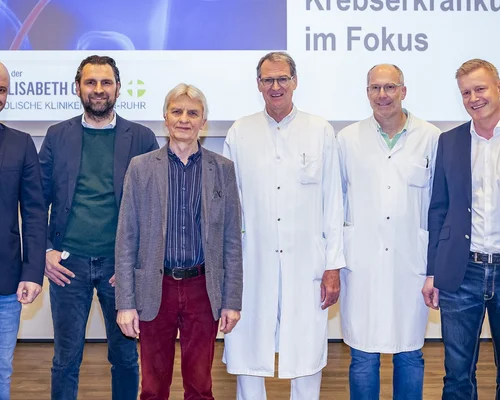 (v. l. n. r.): Priv.-Doz. Dr. Karl Tully, Prof. Dr. Lars Schimmöller, Burkhard Schadomsky, Prof. Dr. Joachim Noldus, Dr. Peter und Priv.-Doz. Dr. Rein-Jueri Palisaar