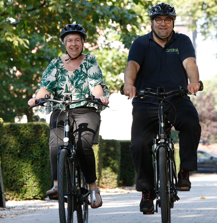 Mitarbeiter unterwegs auf dem E-Bike